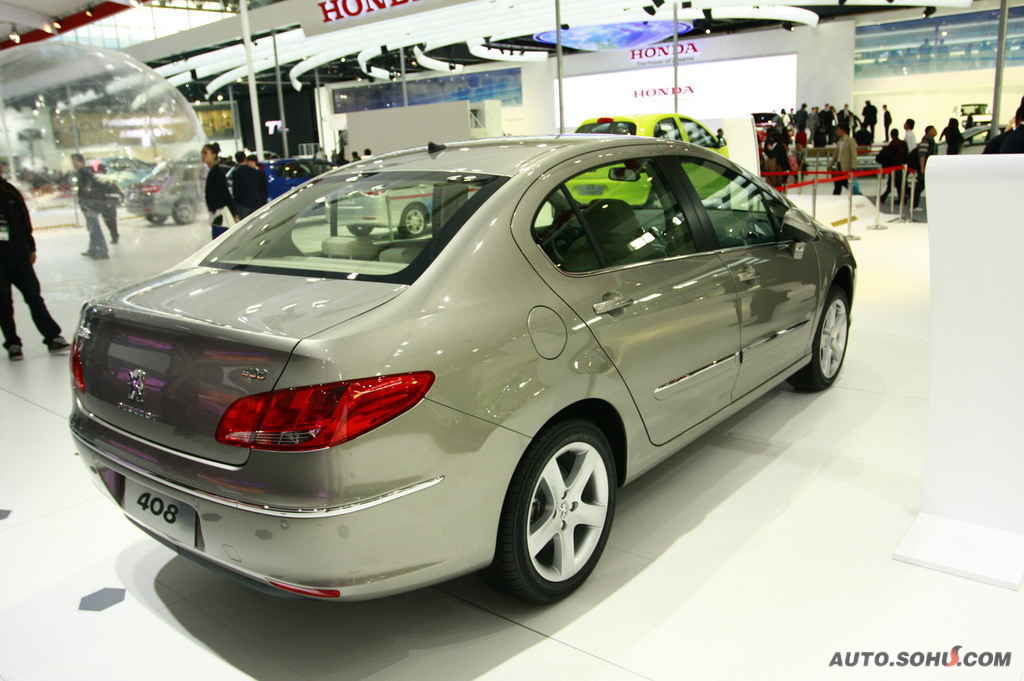 标致408车展实拍