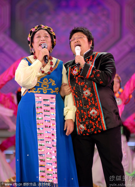 简谱大地飞歌_大地飞歌简谱歌谱(2)