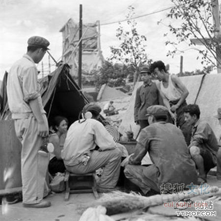唐山1976年人口_...唐山站1907年西迁,1976年在大地震中遭到毁灭性破坏.-通往故乡(2)