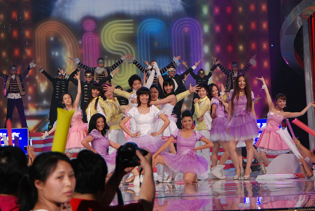 <em>快乐女声</em>2012<em>前十强</em>图片大全_<em>快乐女声</em>2012