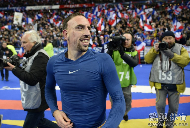 世界杯预选赛欧洲区附加赛出线 Img5812611_f.jpg