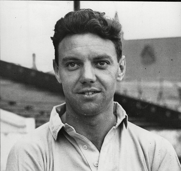 .利物浦今后的功勋教练乔-费根的名字也出现在