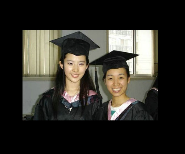 细数北影历届校花: 赵薇爱 跳舞 杨幂美人胚-电影