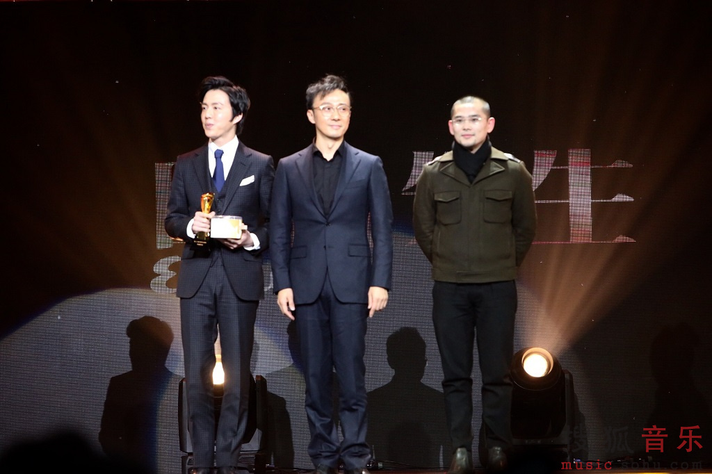 王力宏李云迪_李云迪收入(2)