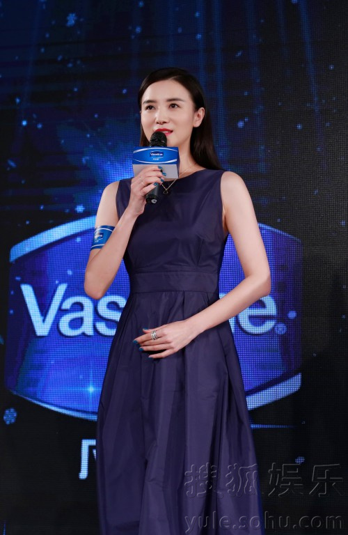 宋佳最近出席活动 Img7890343_f.jpg