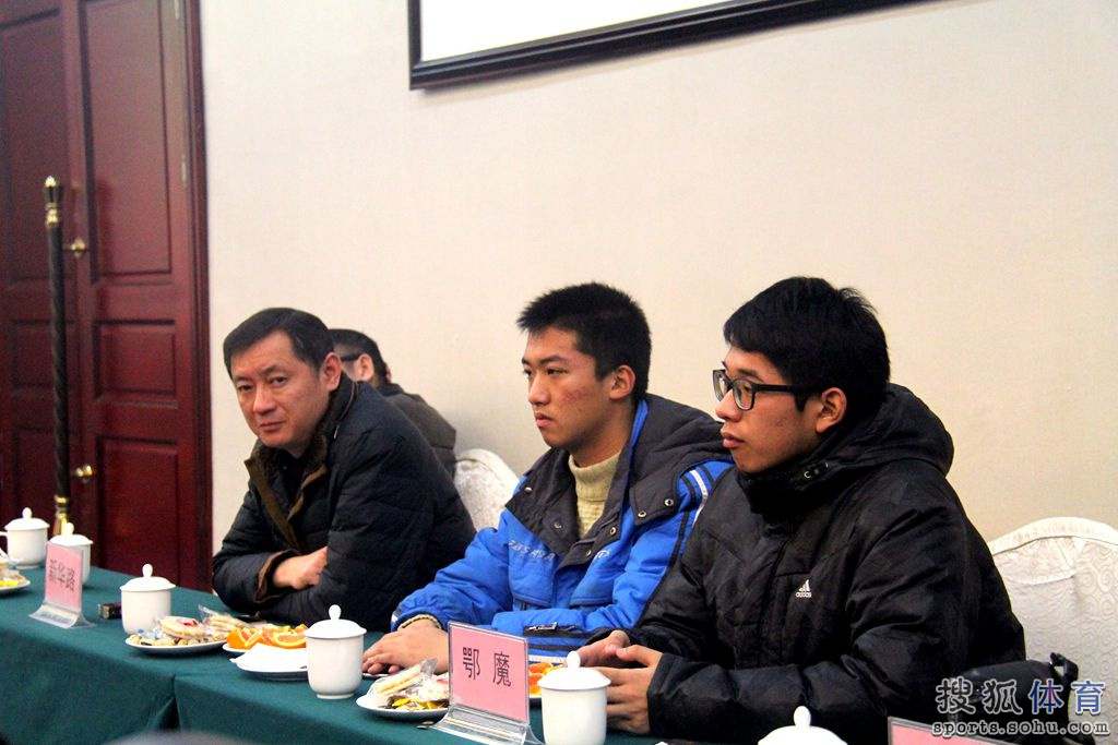 武汉卓尔足球俱乐部图片