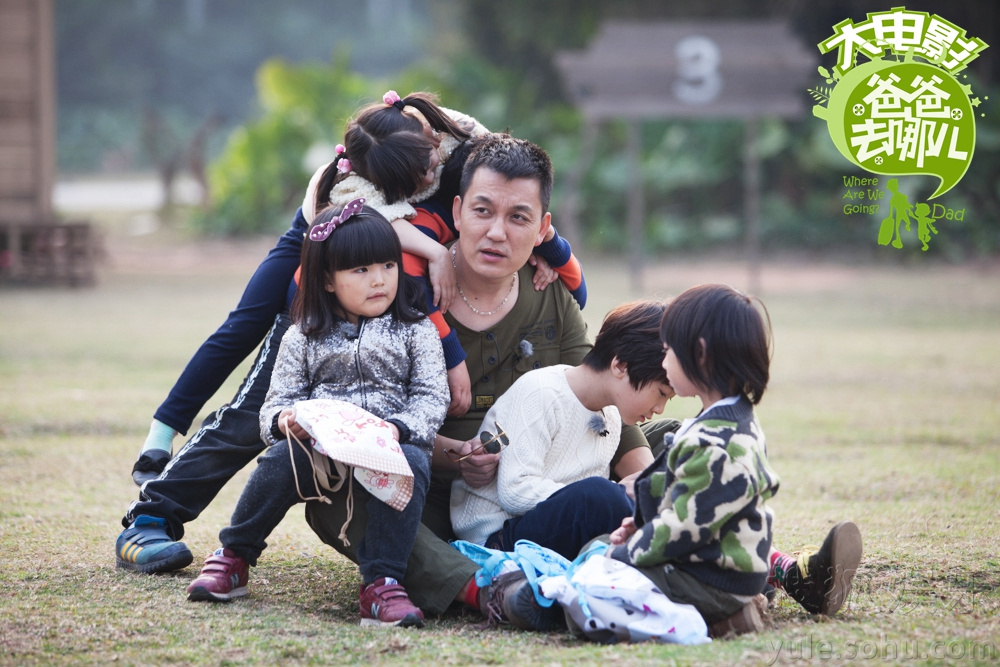 金陵十三钗票房总收入_爸爸去哪儿票房收入(2)