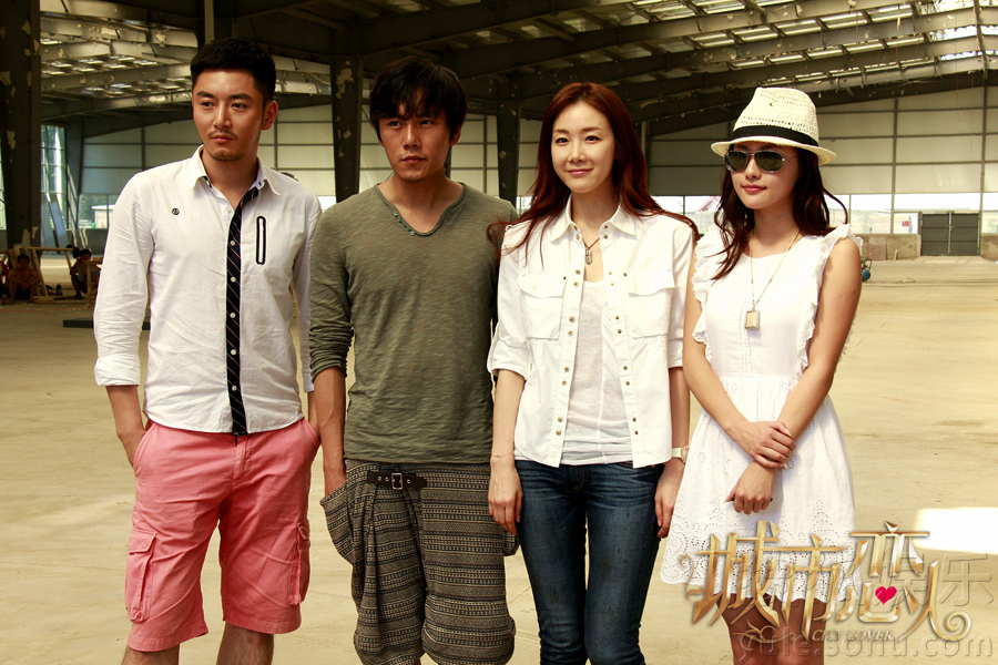 《城市恋人》开机 崔智友秦昊张嘉倪李东学现