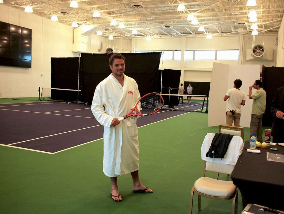 乐福性感大片拍摄幕后记 极致美学来之不易(图