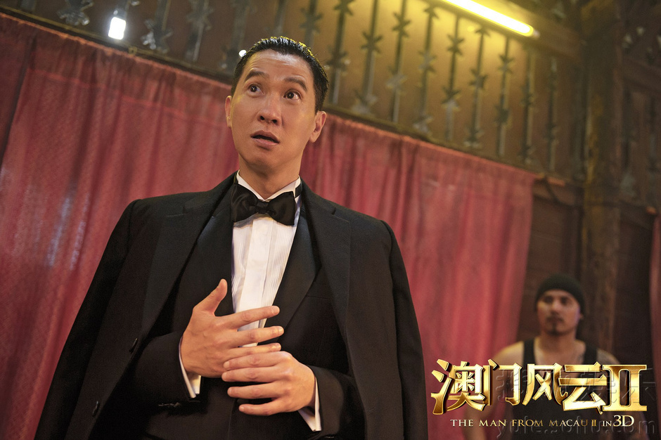 由博纳影业集团出品,王晶导演,刘伟强监制,集合周润发,张家辉,刘嘉玲