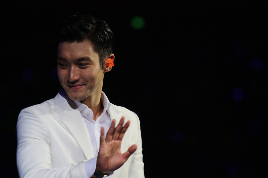 SJ上海演唱会成功落幕 超万名粉丝观看气氛火