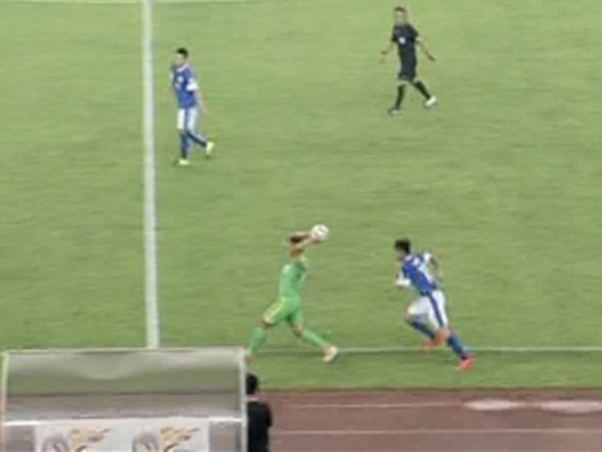 十大好球判越位:中超边线球被吹 韩国坑惨蓝衣