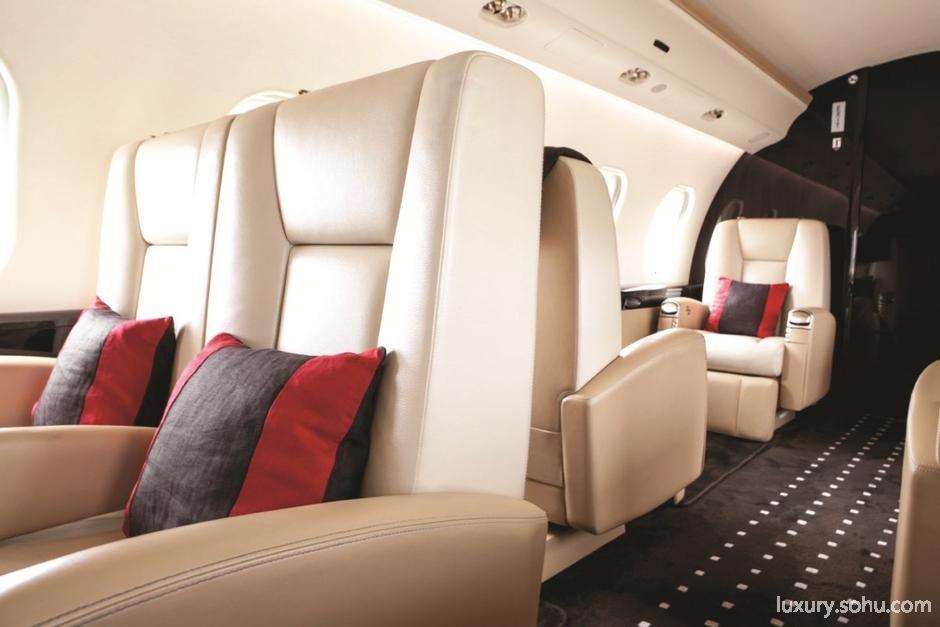 鲸吞40驾庞巴迪:顶级包机商vistajet 新购入的challenger 350飞机