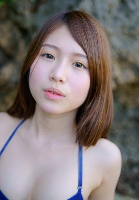 19岁台湾<em>鸡排妹</em>日本出爆乳<em>写真</em>销量夺冠5107