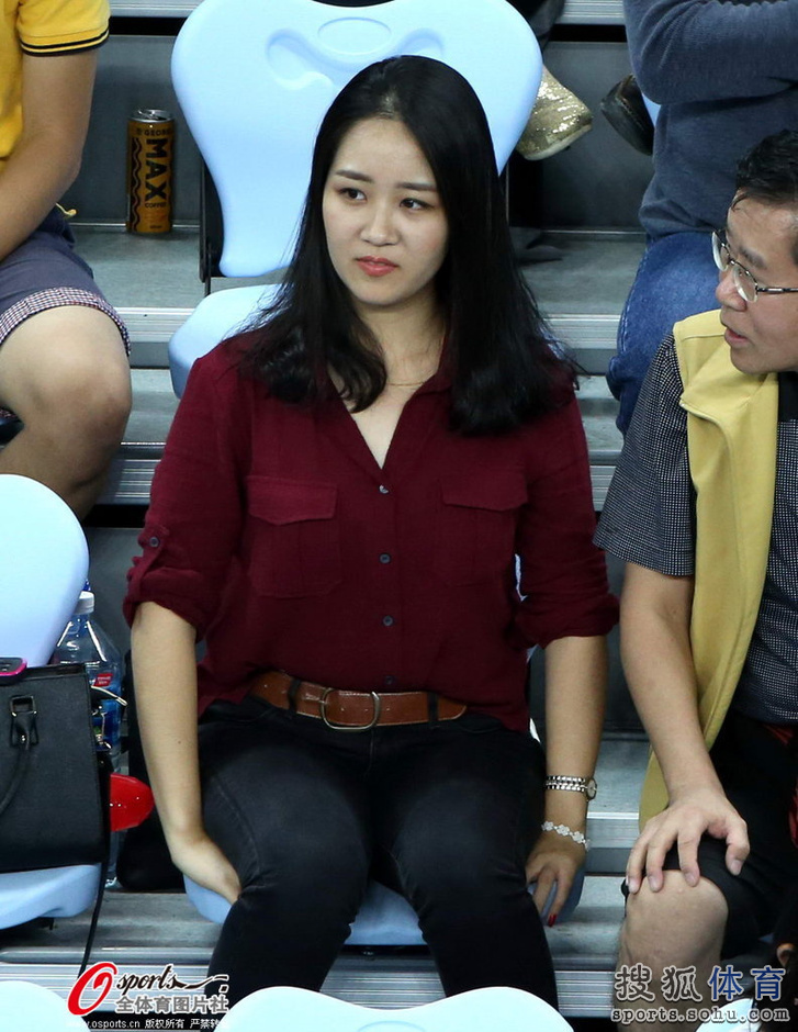 高清:27<em>日美女</em> 女弓箭手性感纹身女神半裸示爱