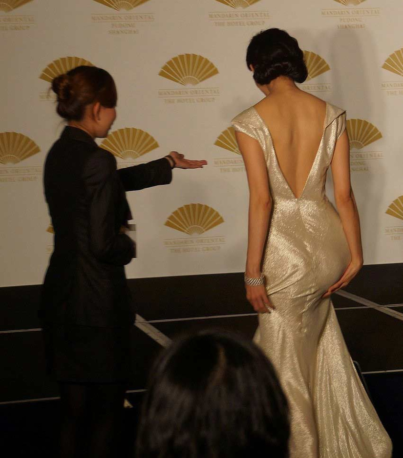 林志玲白色高开叉礼服 翘臀款摆S造型669422