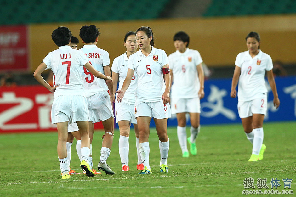 世界杯8强到东亚杯垫底 解析中国女足连败3真