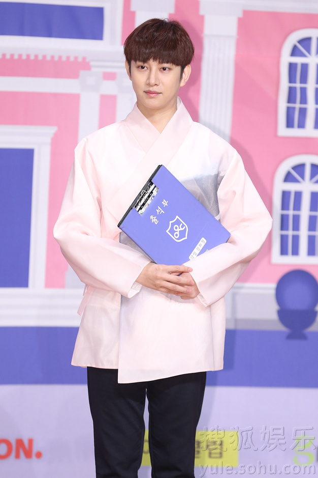 Mnet新综《偶像学校》发布 希澈当班主任选女团9063327-娱乐频道图片库-大视野-搜狐