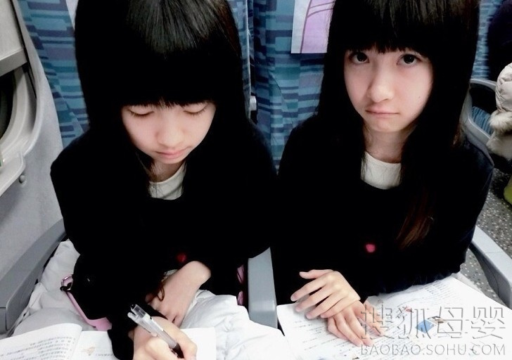 台湾人气双胞胎曝近照 12岁<em>姐妹</em>俩爱跳舞653