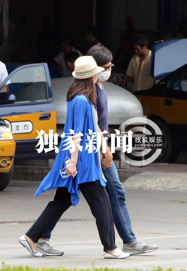 独家:吴奇隆刘诗诗牵手回京 曝北海道安家698