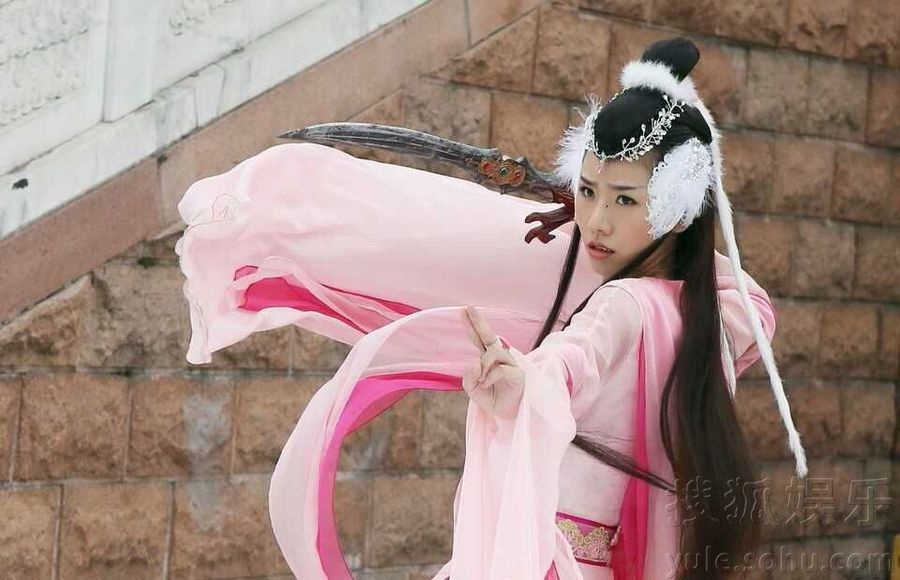 《天天有喜2》曝狐阵剧照 美狐女上演魔幻之战