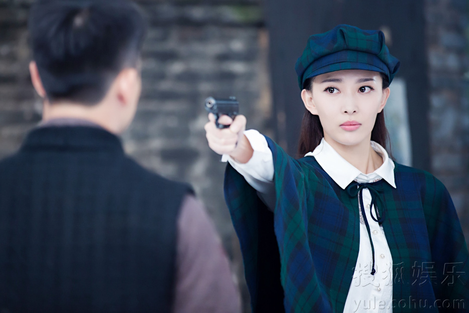 《杀手锏》剧照曝光 周知饰演<em>女一号冷</em>傲雪72