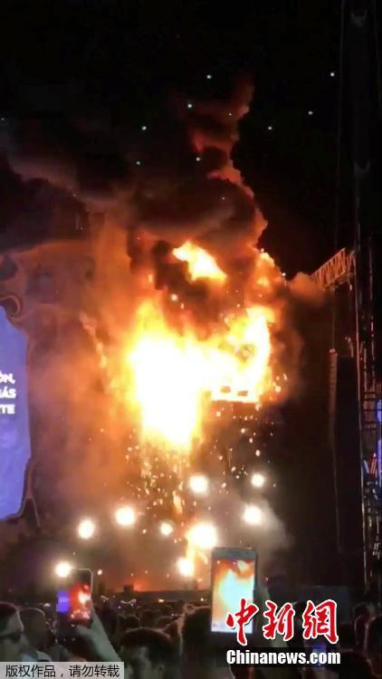 西班牙巴塞罗那音乐节大火 2.2万人安全撤离9
