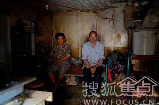 最底层百姓生活实录:活在北京垃圾村6931043