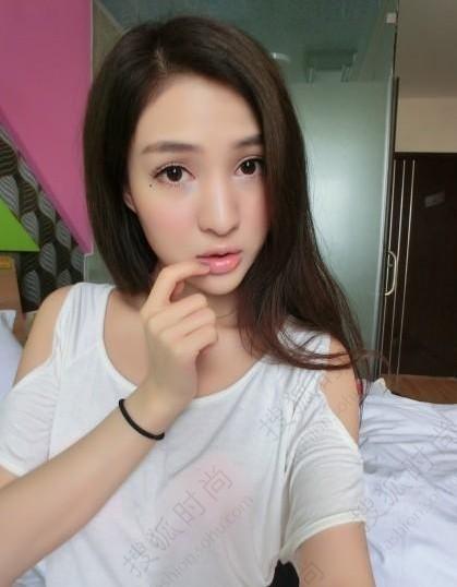 【转载】 郭美美发自拍照 继续卖萌无底线