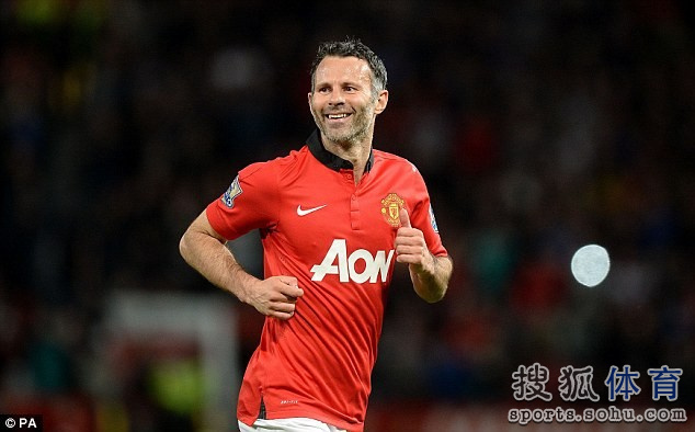 曝范加尔手握2亿镑狂揽9大巨星 新教练班子敲