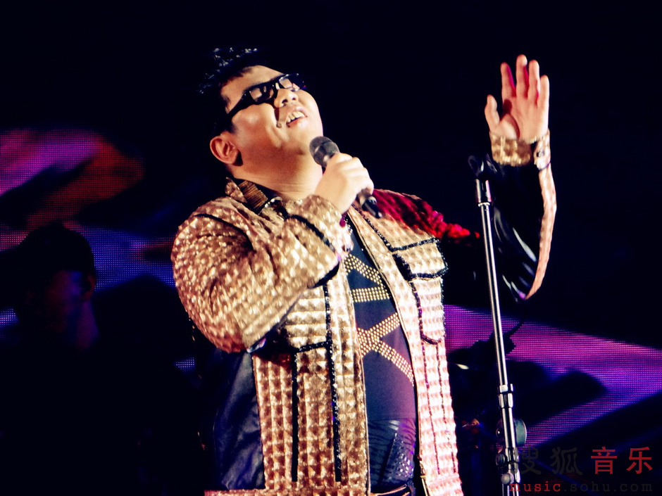 杨光新专辑追忆纯真年代 分享歌曲背后故事76