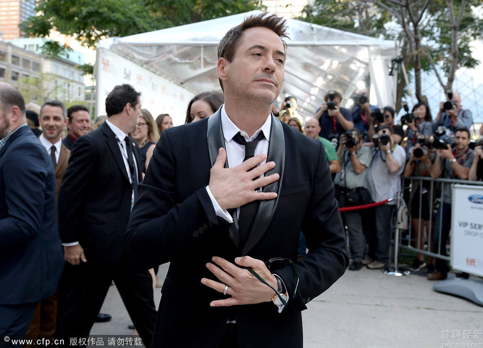 《法官老爹》多伦多首映 小罗伯特-唐尼亮相7098451-娱乐频道图片库-大视野-搜狐