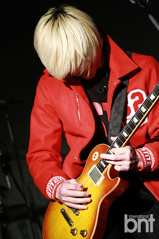 CNBLUE等出席电视剧《清潭洞111》后续发布