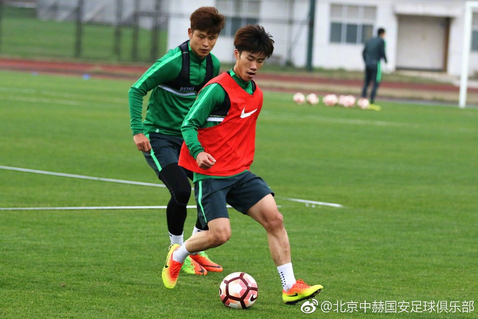 上海申花0-3惨败贵州智诚，曼萨诺虹口弑旧主