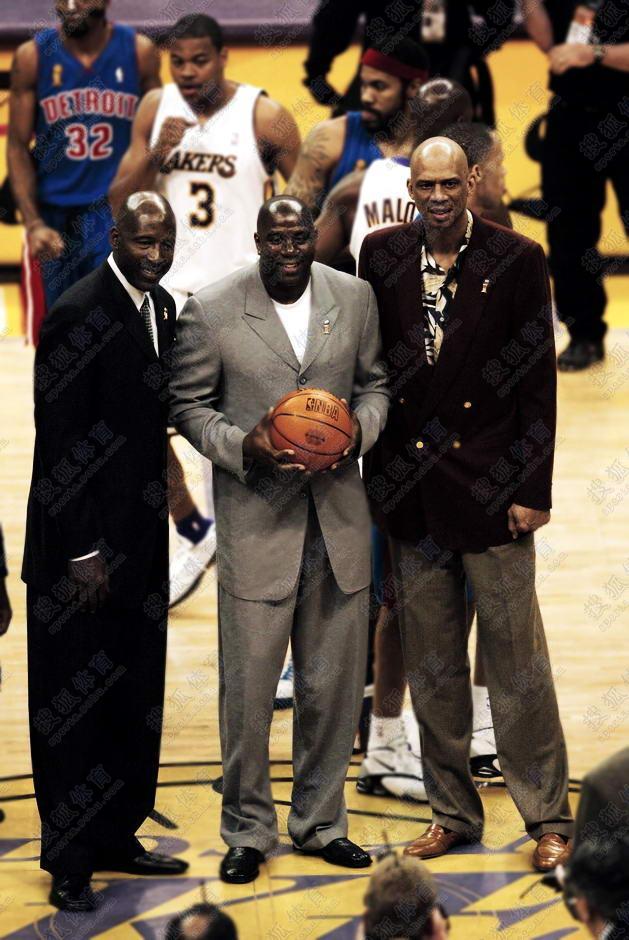 老照片:NBA赛场上的那些三人组 经典无法复刻