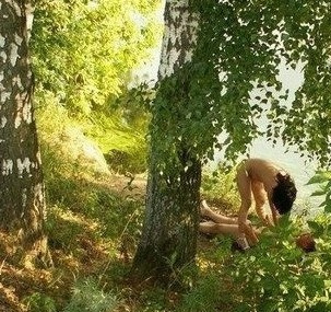 园里偷偷摸摸干啥呢5505371-Wap频道图片库