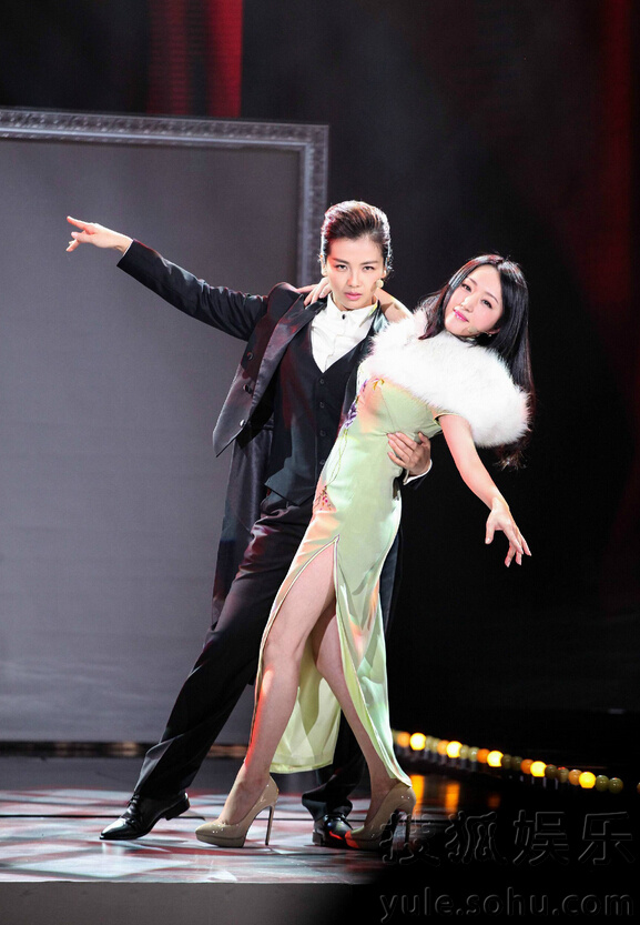 贤妻良母刘涛也成国民老公 反串变总攻实力撩妹-娱乐频道图片库-大视野-搜狐