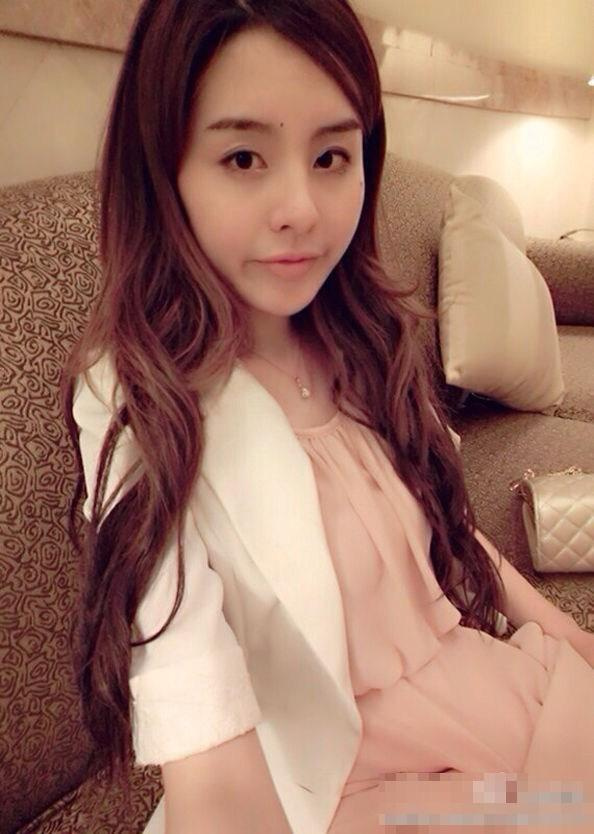 娜美身材妹图片