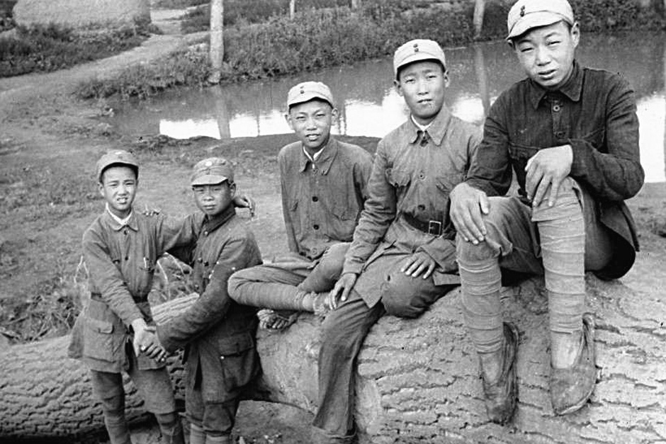 战争中的儿童命运抗日救国惨死屠刀之下