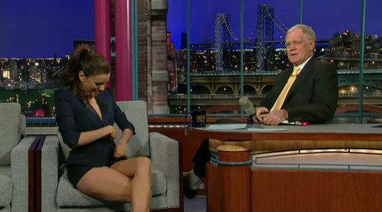 戛纳不<em>穿内裤</em>再走光+风吹裙起露春色5023591