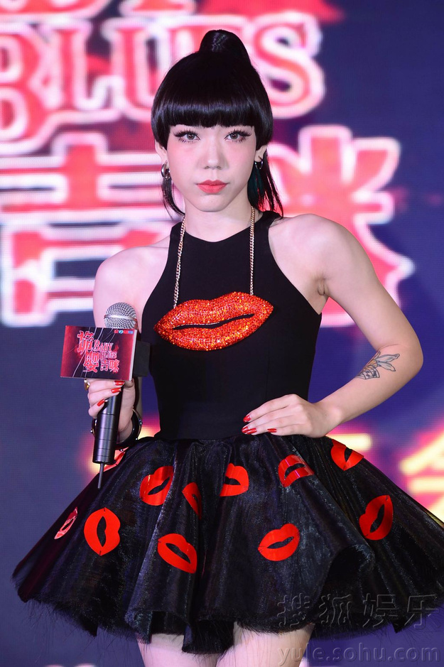 《诡婴吉咪》定档万圣节 吴莫愁自曝怕看恐怖片
