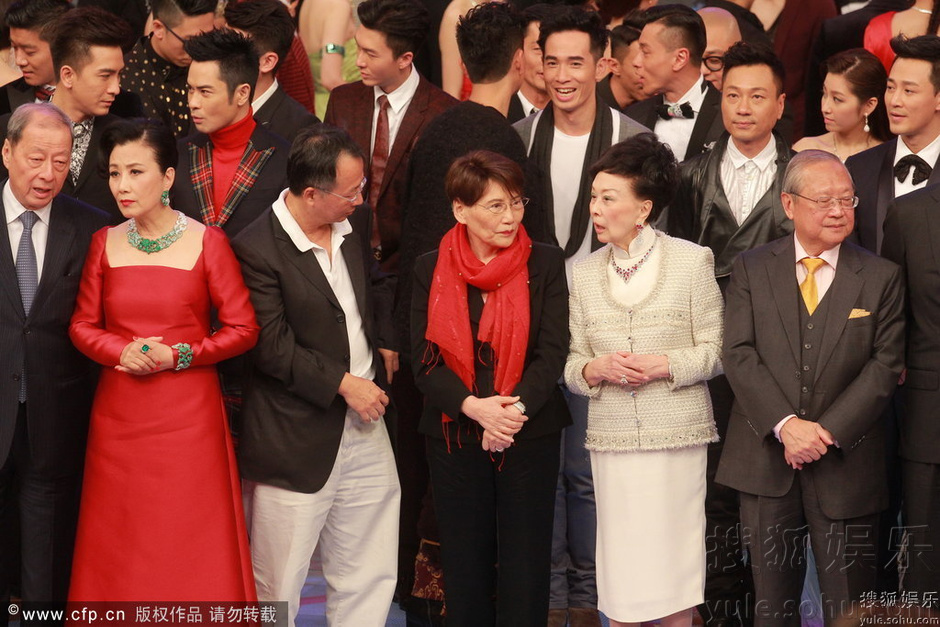 2013TVB万千星辉贺台庆:梁乃鹏携众艺人谢幕