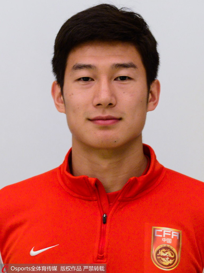 12强赛国足25人名单:郑智领衔 张玉宁入围(图