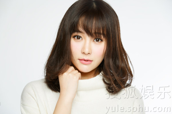 徐佳琦最新写真曝光 笑容甜美目光灵秀8350099-娱乐频道图片库-大视野-搜狐