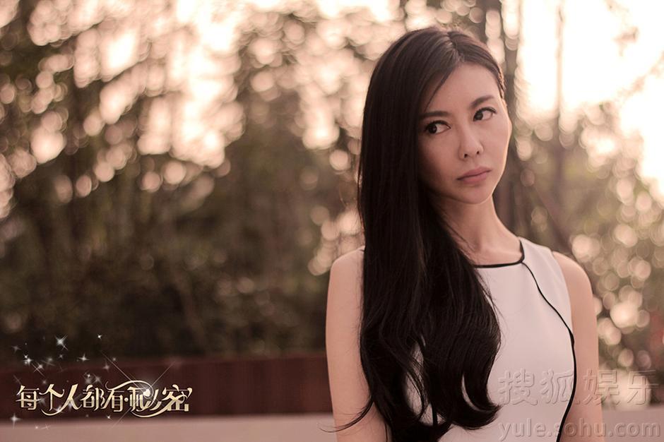 《每个人都有秘密》爆剧照 悬疑爱情交织音乐