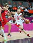 北京时间7月28日16时，2012年伦敦奥运会女篮比赛拉开战幕。在奥林匹克篮球馆进行的A组首轮争夺中...