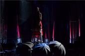 搜狐娱乐讯 话剧《梦露之死》于10月14号，晚19:30，在隆福剧场精彩上演。《梦露之死》作品一出，...