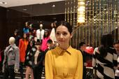 �Ѻ�����Ѷ  ���գ����û�Ů�񡱹����ÿս��Ϻ�������ĳ�����ݳ�Ʒ�ƻ��һ�������ɫ����ȹ����ۺ�ɫ...