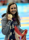 北京时间8月3日，2012年伦敦奥运会女子200米蛙泳决赛。美国选手索尼夺冠。成绩是2分19秒59，...