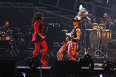 〈2012年4月8日台北讯〉张惠妹《ameizing世界巡回演唱会》最终场即第八场于今晚开唱。演唱会...